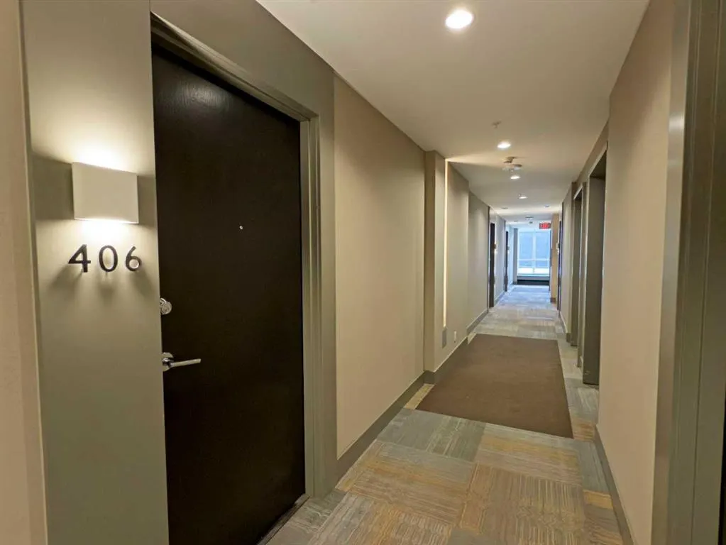 550 Riverfront Avenue SE, #406