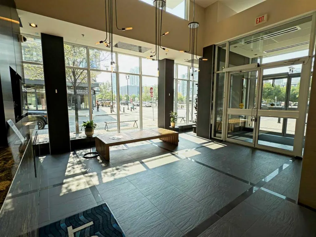 550 Riverfront Avenue SE, #406