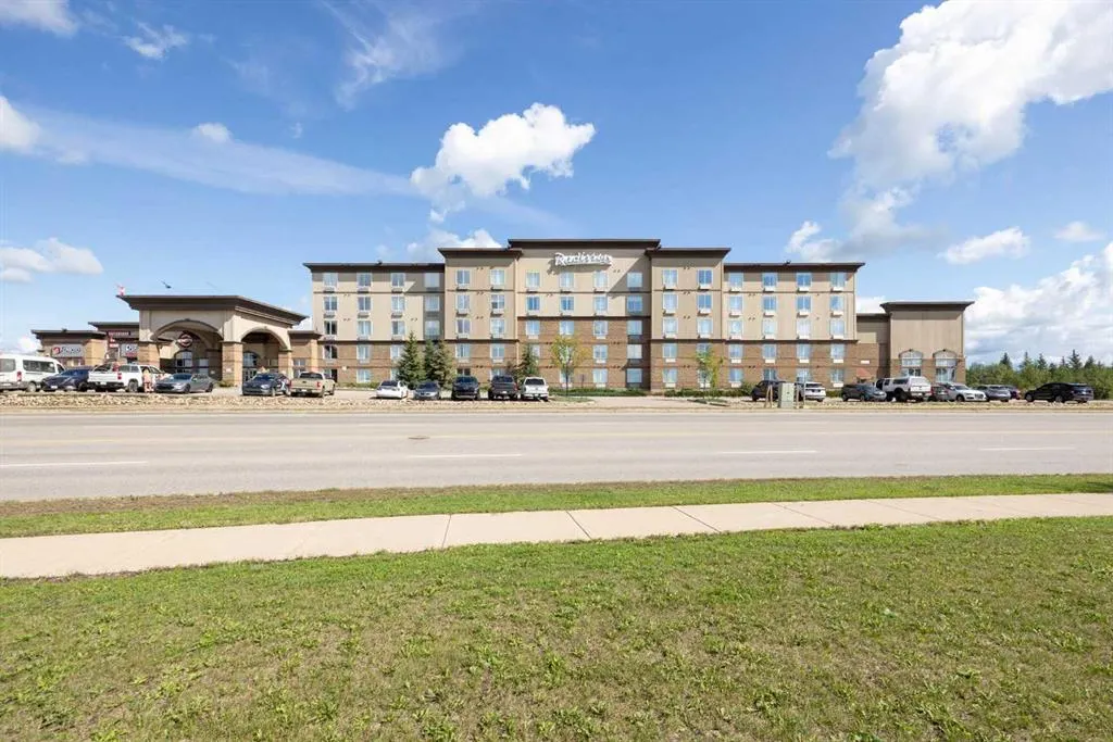 435 Gregoire Drive, #4