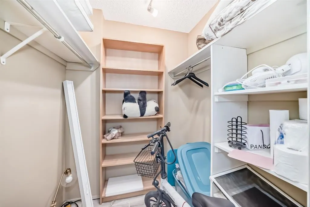 1334 14 Avenue SW, #306