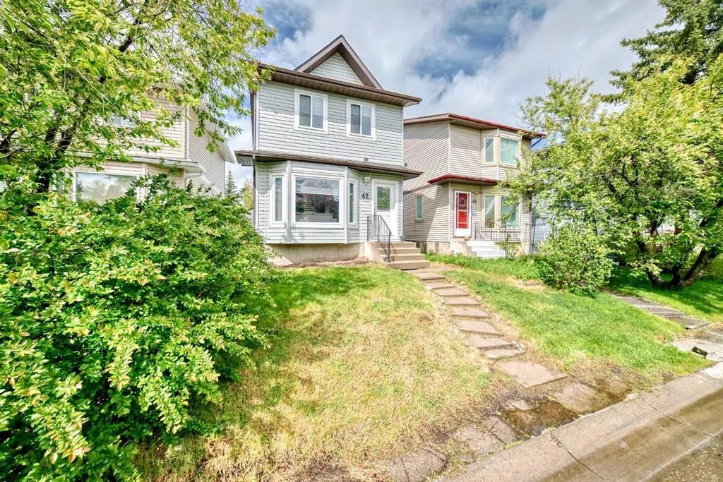 42 Taraglen Road NE