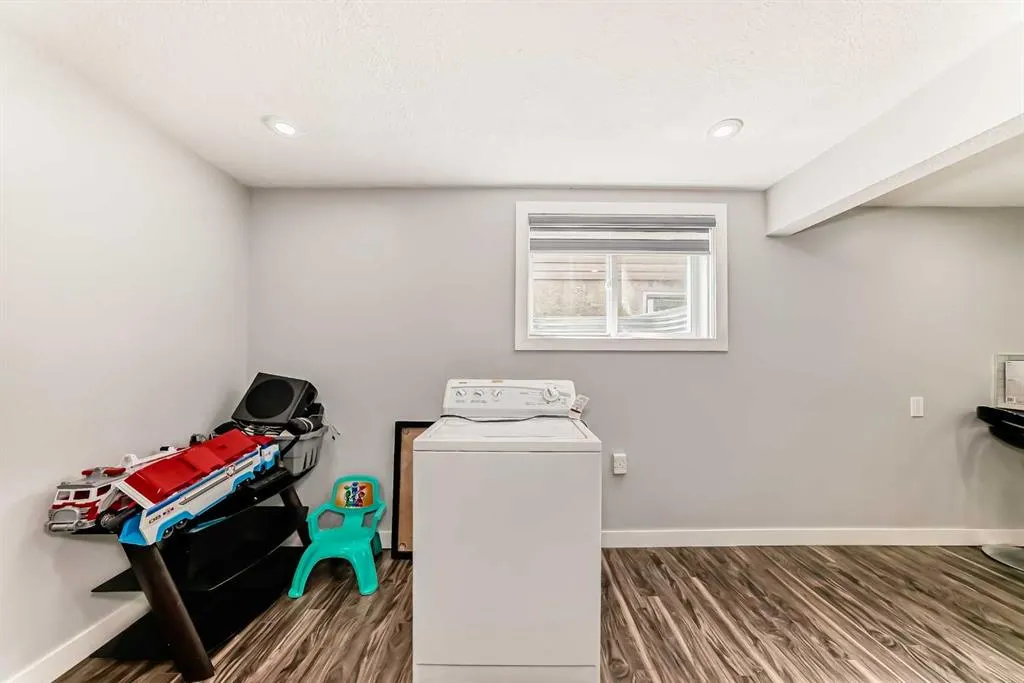 42 Taraglen Road NE