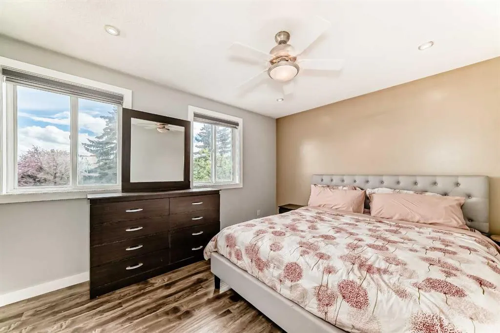 42 Taraglen Road NE
