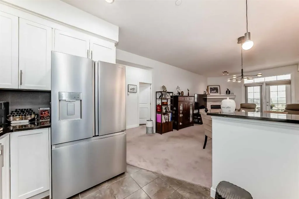 1005A Westmount Drive, #211