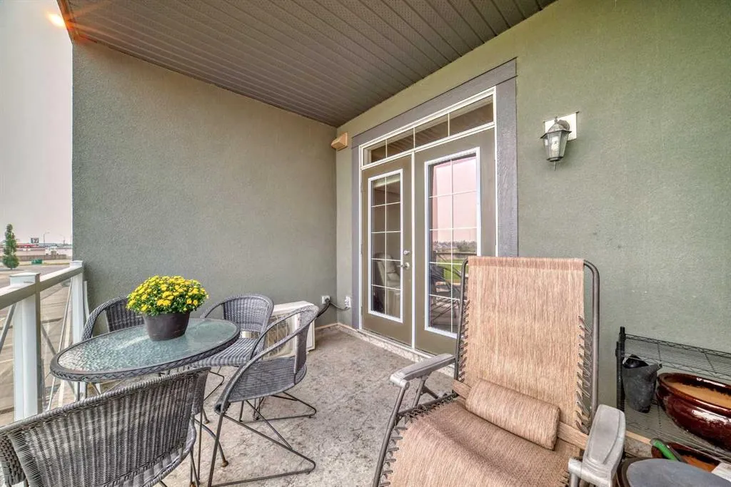 1005A Westmount Drive, #211