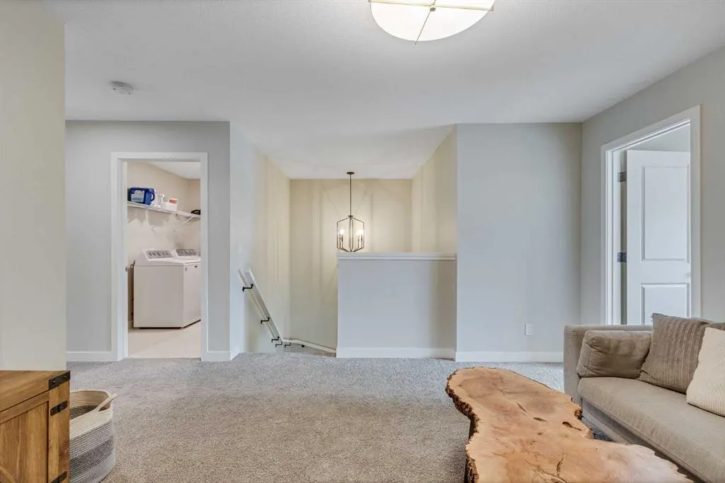 101 Mallard Grove SE