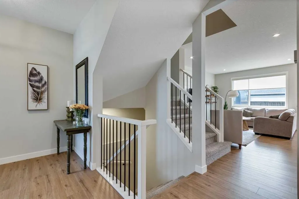 101 Mallard Grove SE