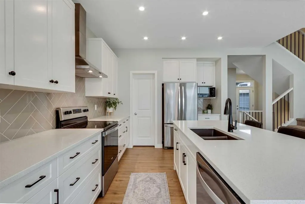 101 Mallard Grove SE