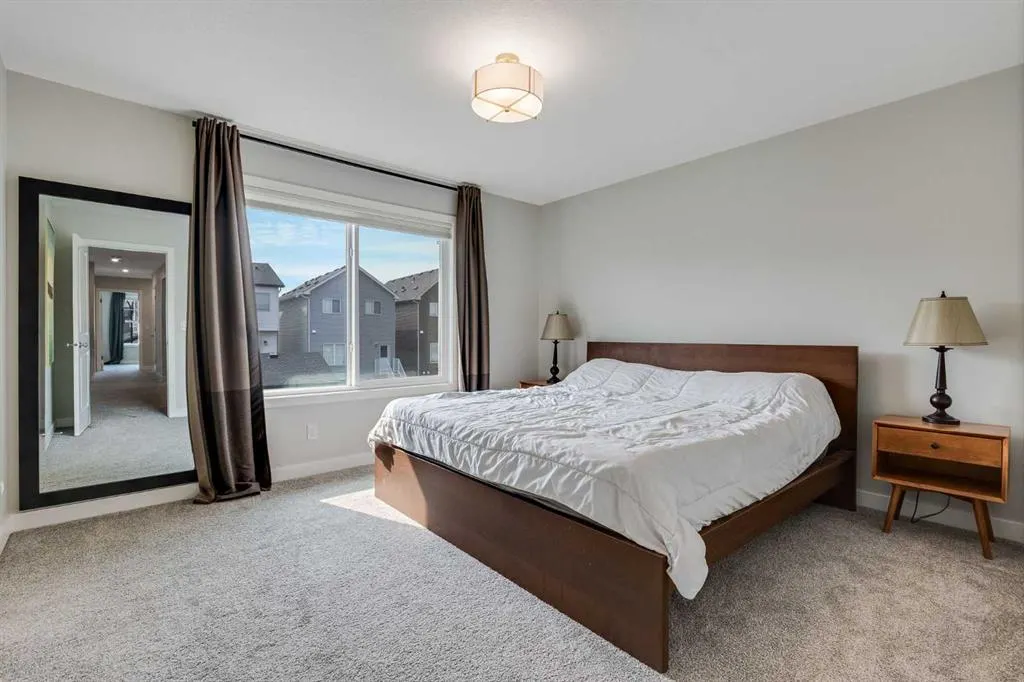 101 Mallard Grove SE