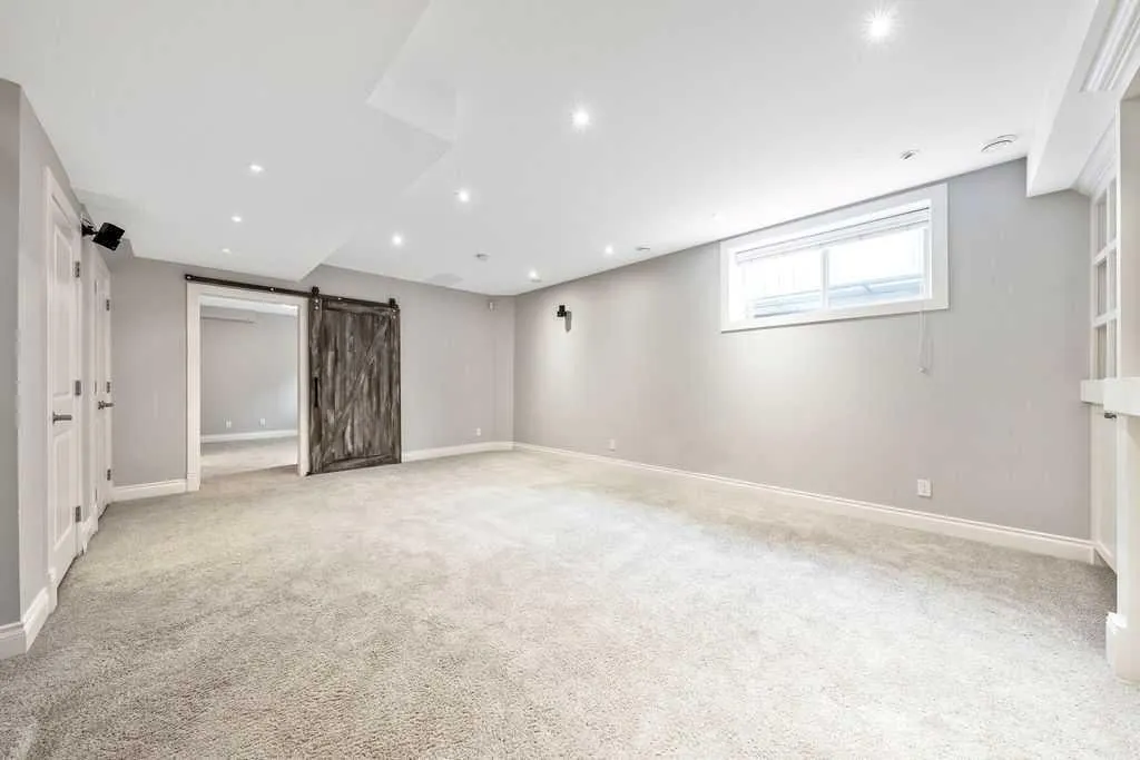 2411 2 Avenue NW, #2