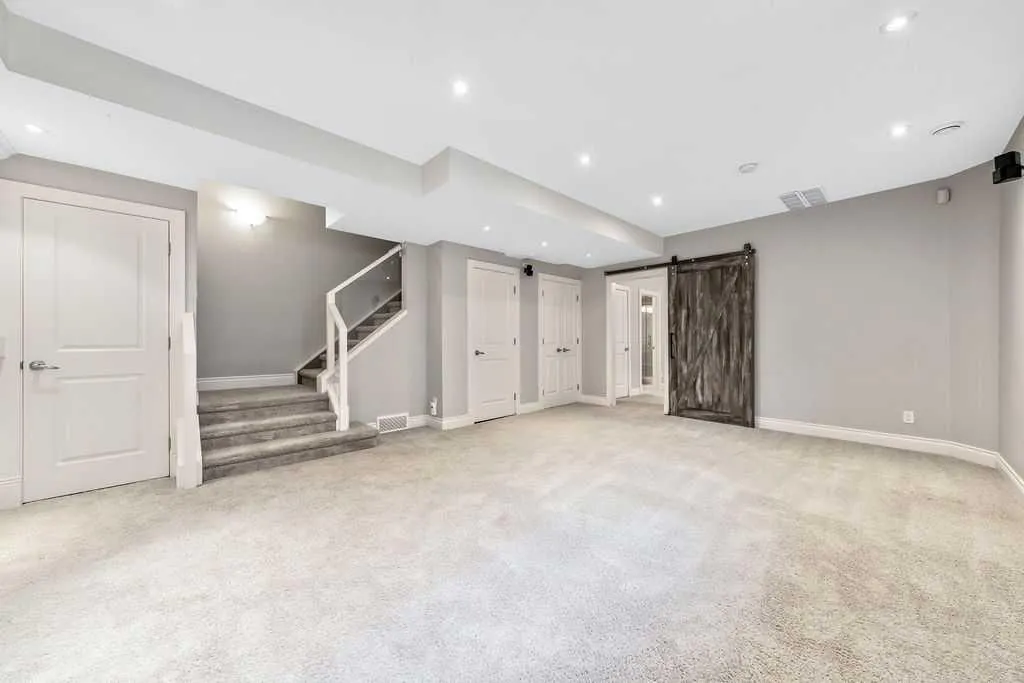 2411 2 Avenue NW, #2