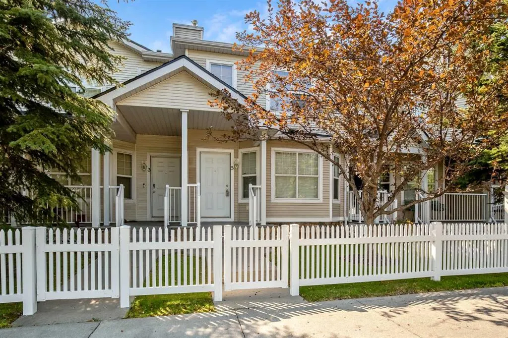 5 Country Village Landing NE