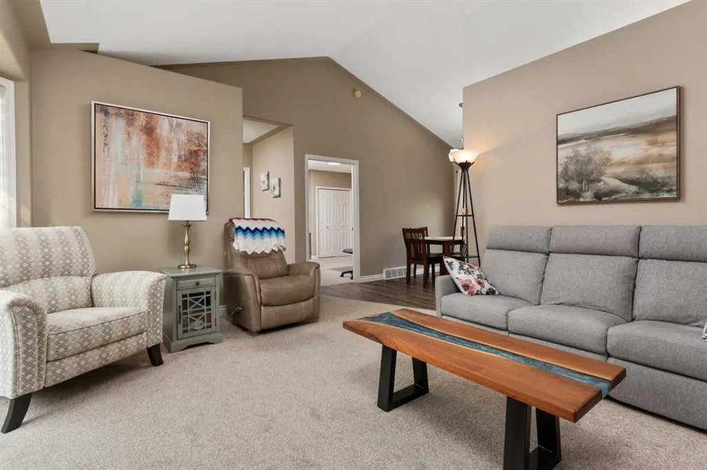 5014 56 Street, #3