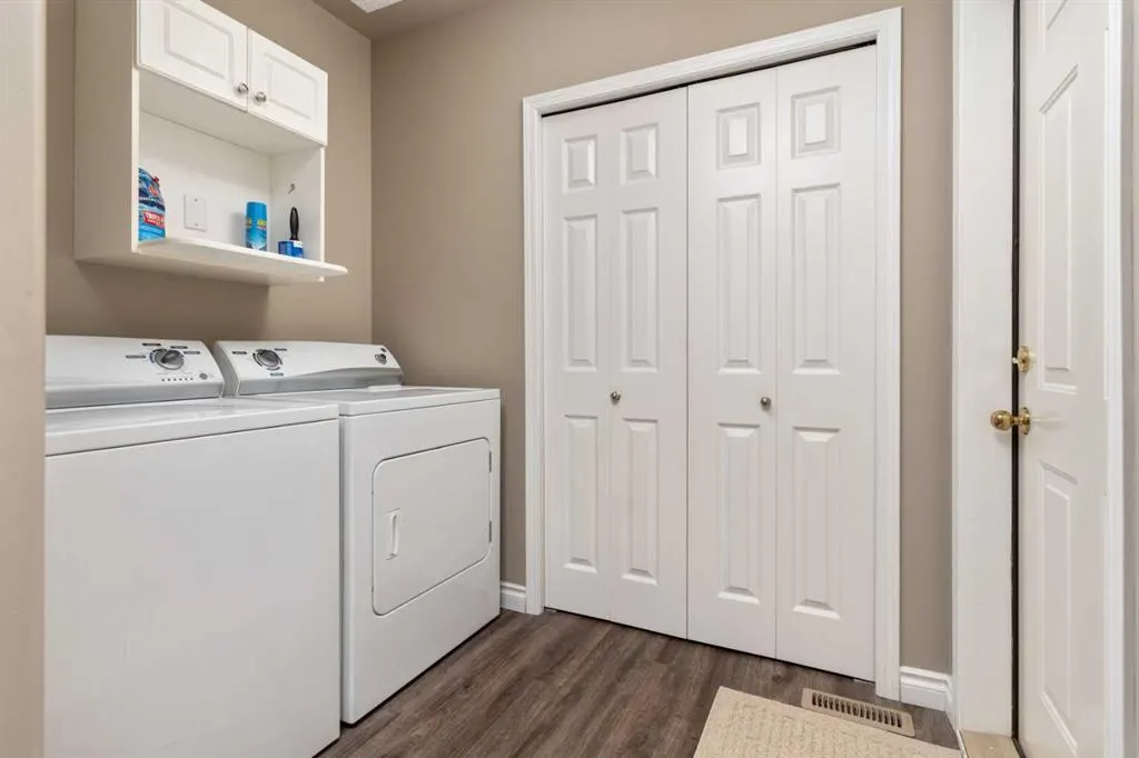 5014 56 Street, #3