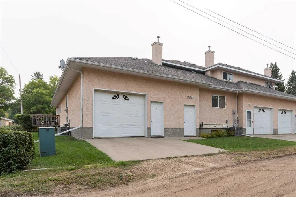 5014 56 Street, #3