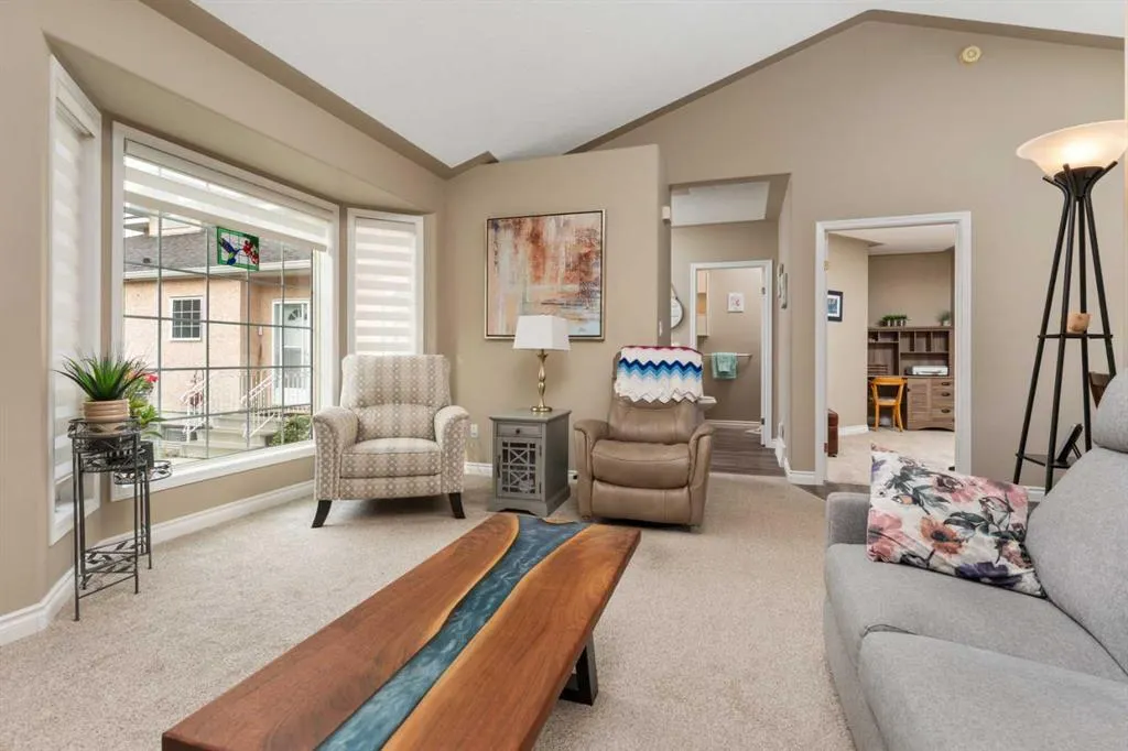 5014 56 Street, #3