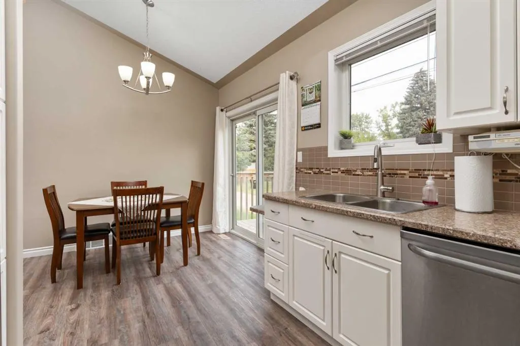 5014 56 Street, #3