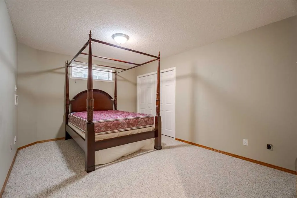 132 Chaparral Villas SE