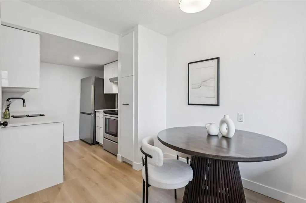 1055 72 Avenue NW, #111