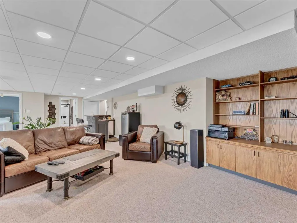 729 Taylor Road SE