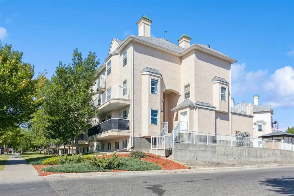 50 Westland Road, #218