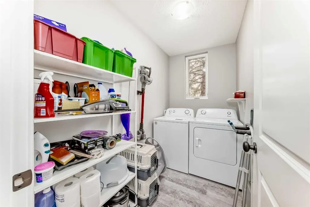 606 Lakeside Boulevard, #22