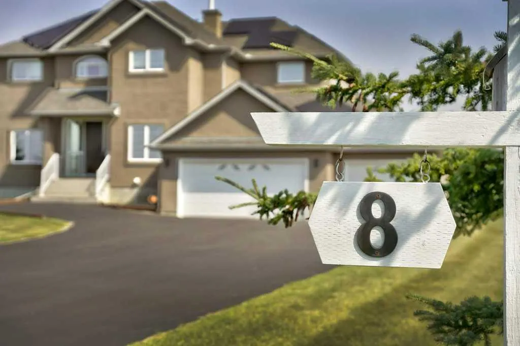 8 Crocus Ridge Point