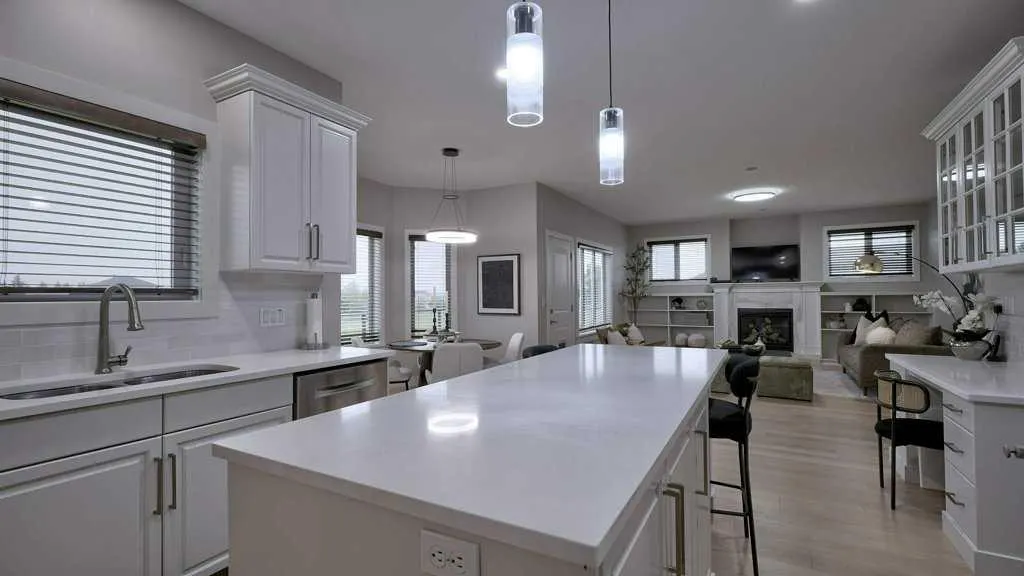 8 Crocus Ridge Point