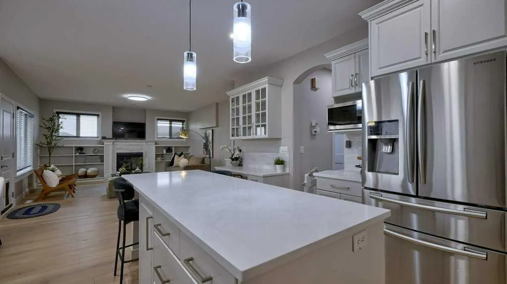 8 Crocus Ridge Point