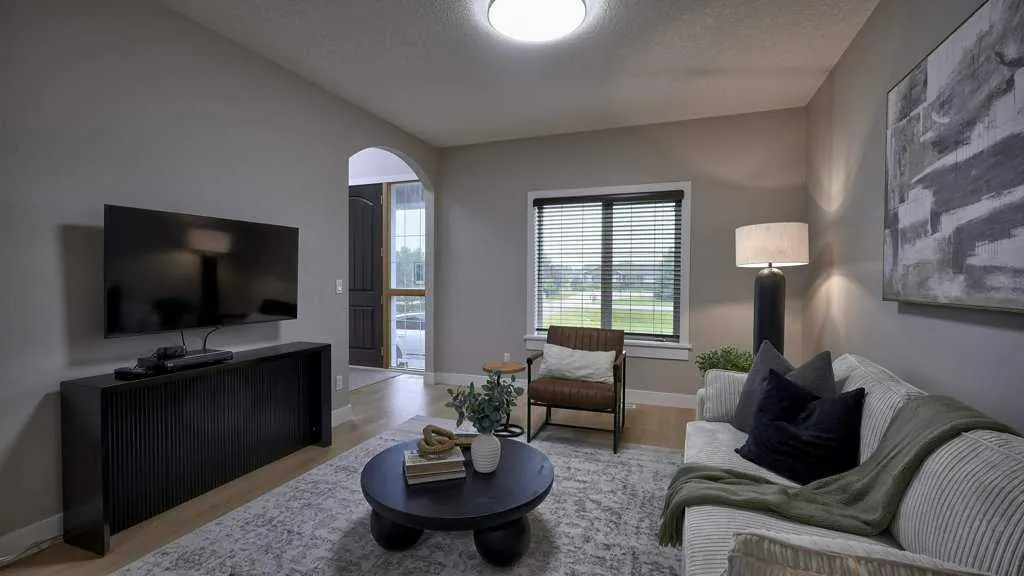 8 Crocus Ridge Point
