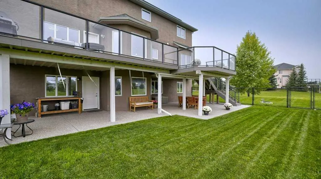 8 Crocus Ridge Point