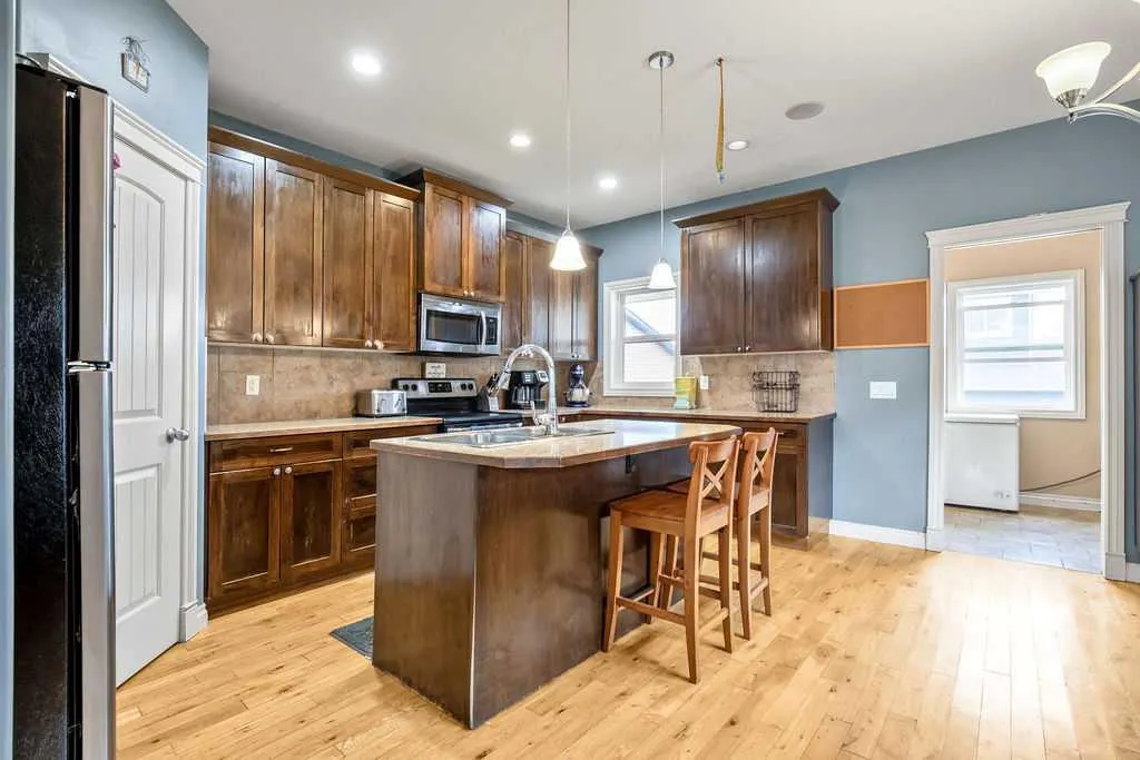 1908 High Country Drive