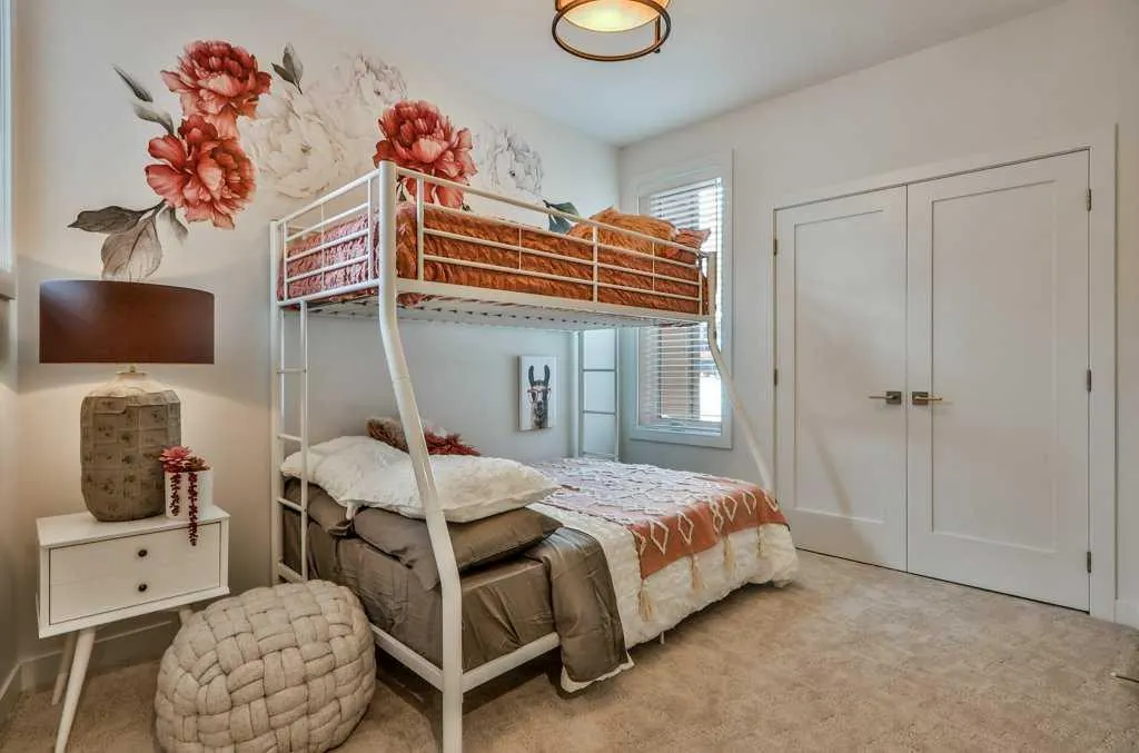 209 Stewart Creek Rise, #202L