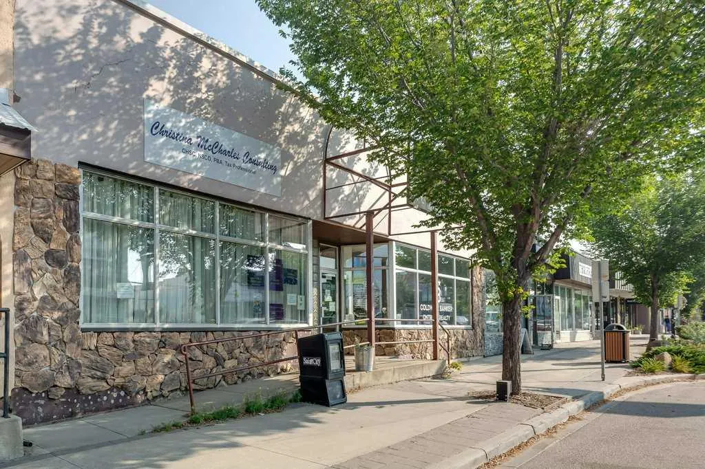 5036 50 Street
