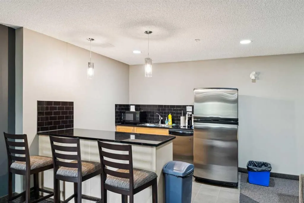 11811 Lake Fraser Drive SE, #4708