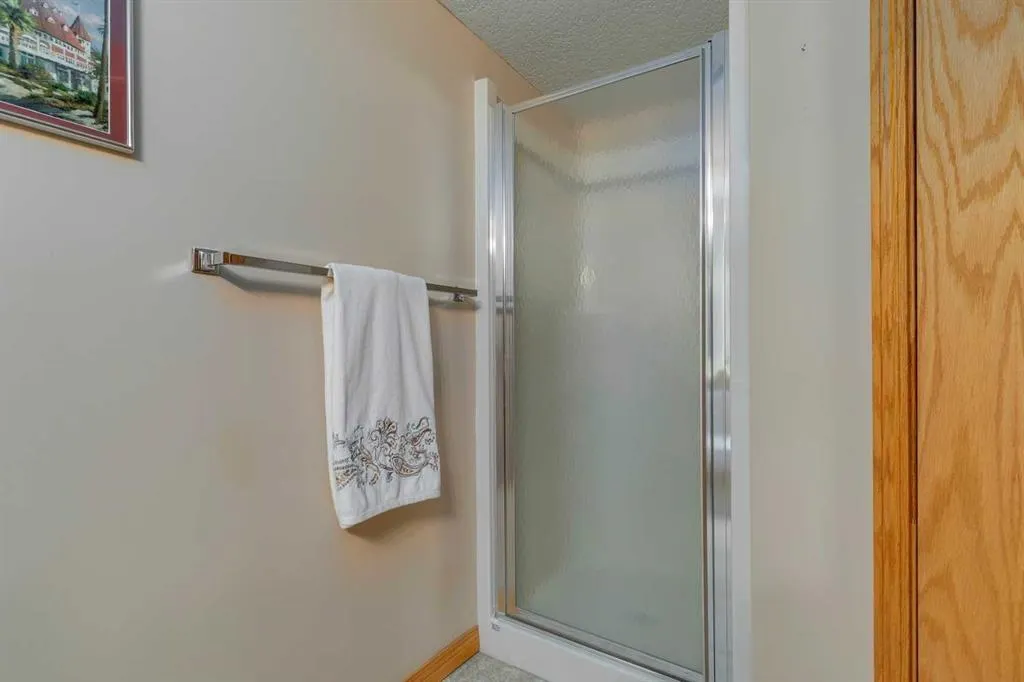 6868 Sierra Morena Boulevard SW, #220