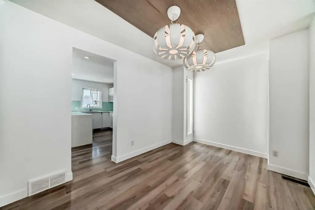 7 Signature Mews SW