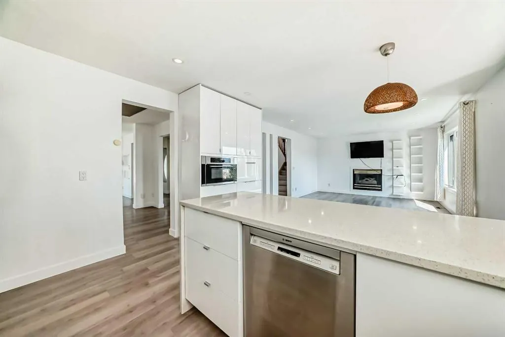 7 Signature Mews SW