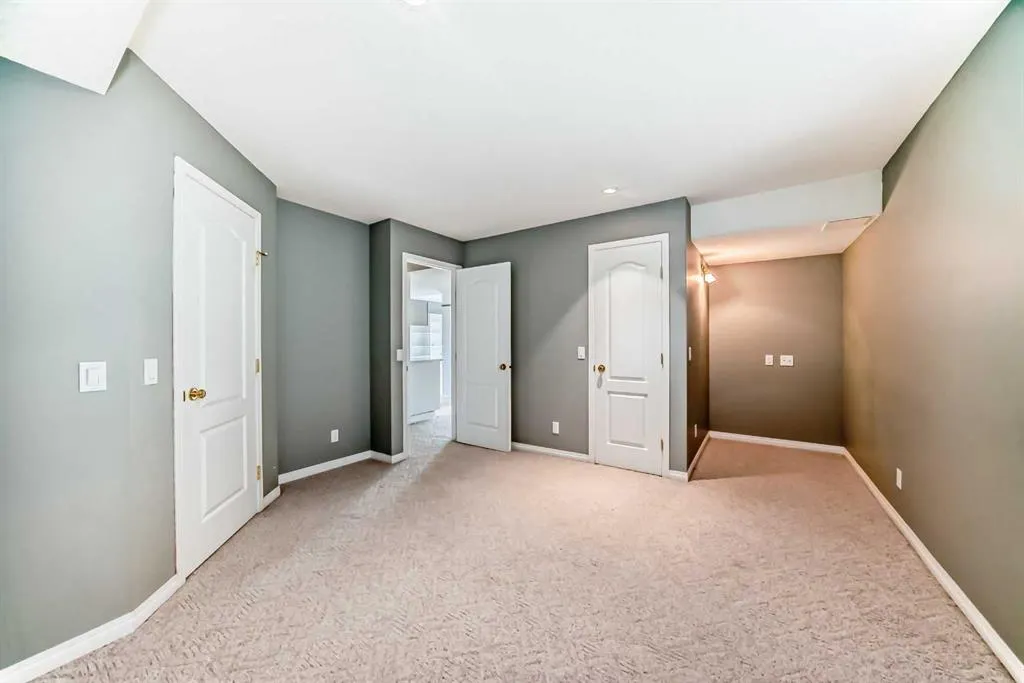 7 Signature Mews SW