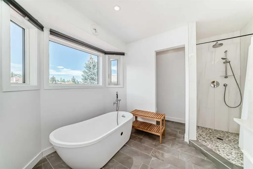 7 Signature Mews SW