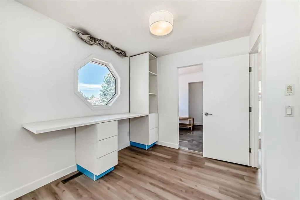 7 Signature Mews SW