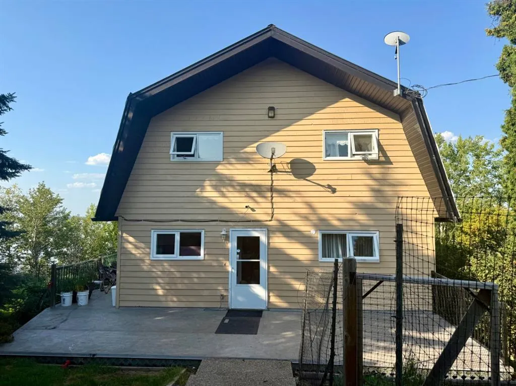 1038, 67235 Churchill Park Road