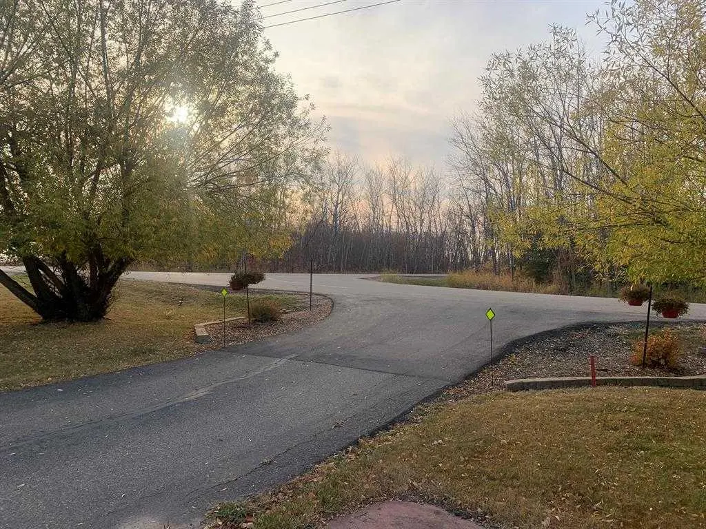 1038, 67235 Churchill Park Road