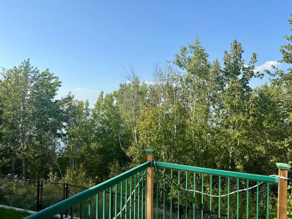 1038, 67235 Churchill Park Road