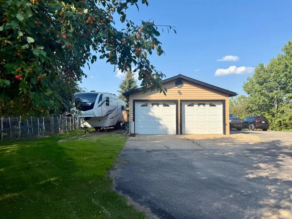 1038, 67235 Churchill Park Road
