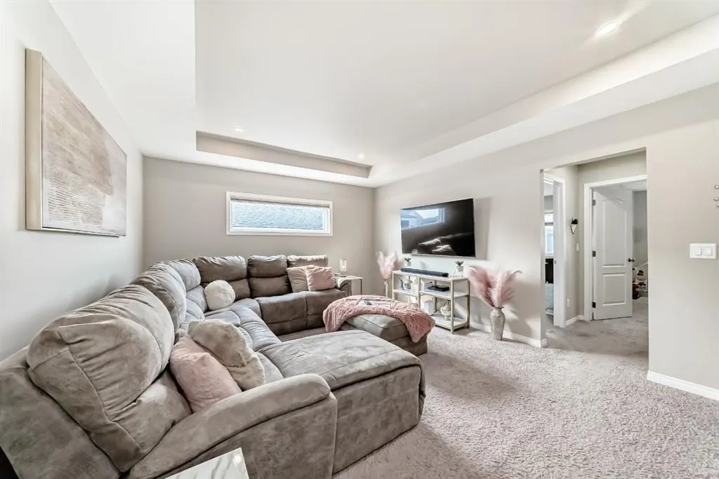 271 Chelsea Heath