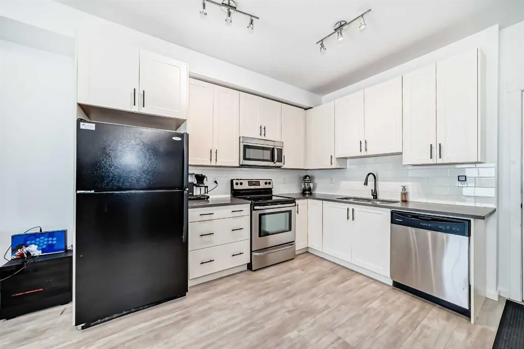 99 Copperstone Park SE, #2410