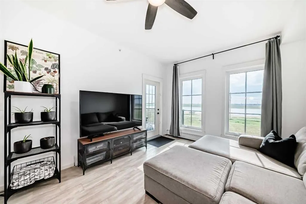 99 Copperstone Park SE, #2410