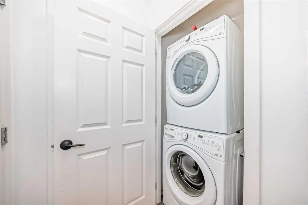 99 Copperstone Park SE, #2410