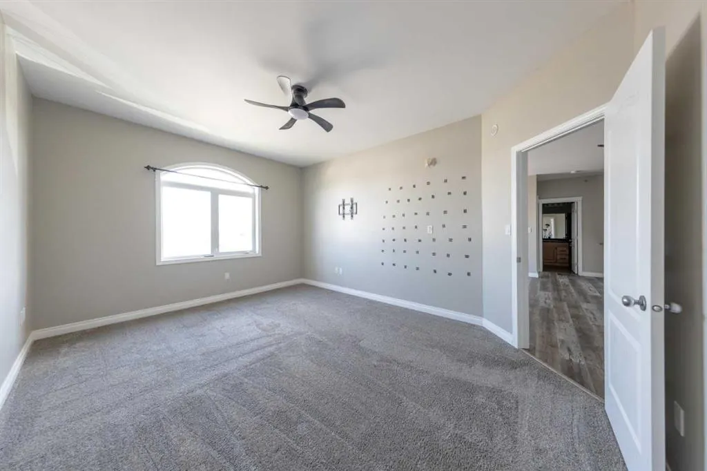 6802 42 Street, ##405